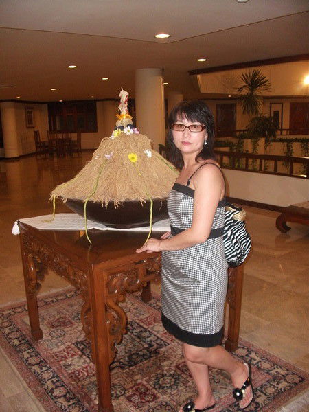 Айна Алиева