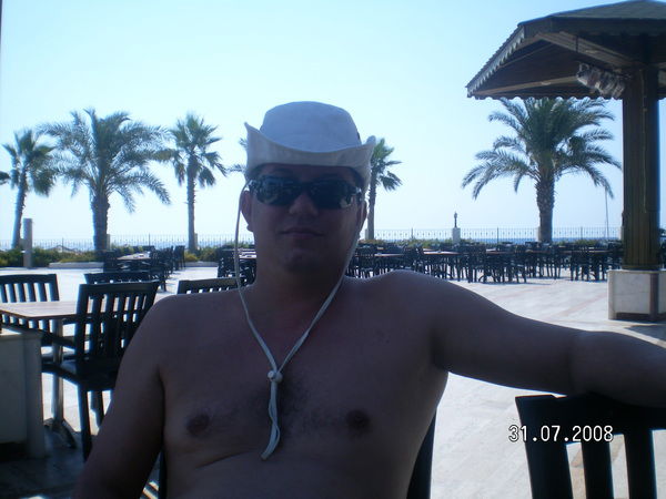 Юрий Пустий