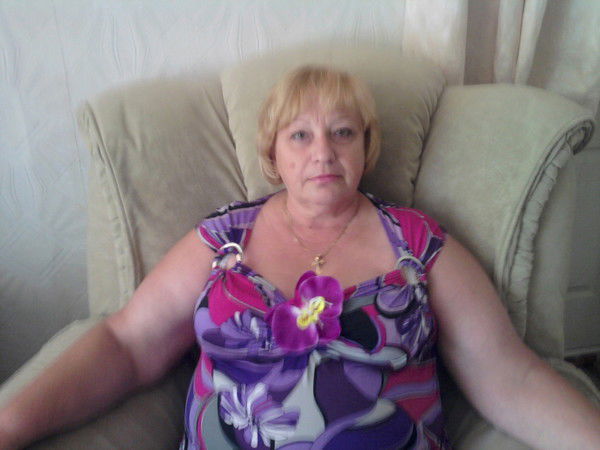 Елена Комарова