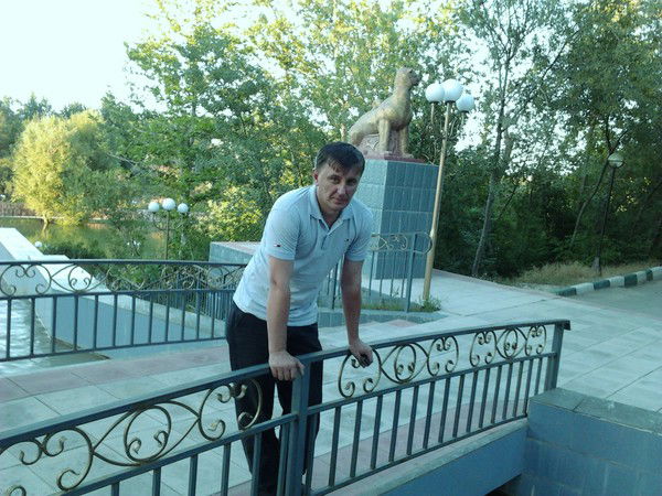 Александр Боуш