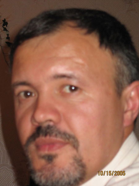 Виктор Обруч