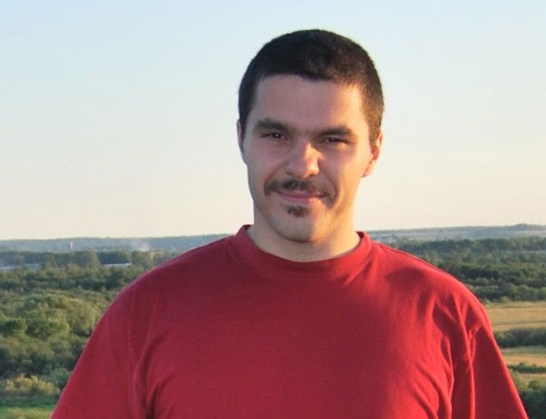 Александр Аристов