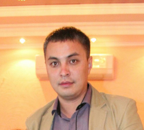 Адлет Есентуров