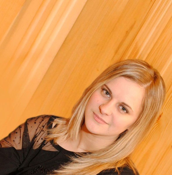 Анна Стойко