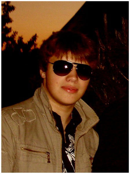 Неизвестно Неизвестно