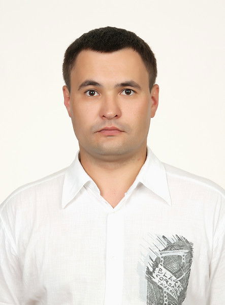 Максим Науменко