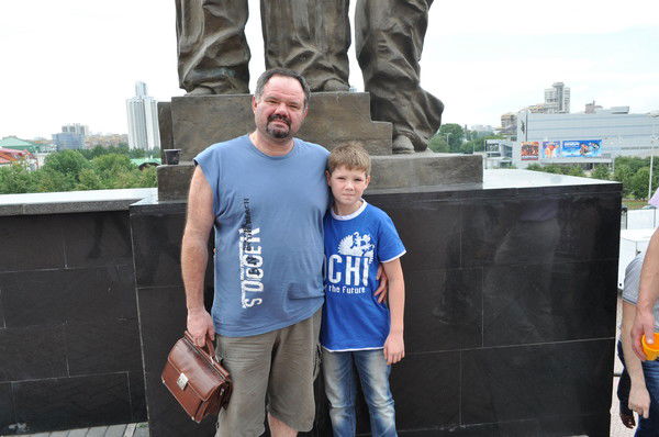 Олег Карпенко