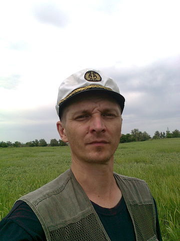 Дмитрий Савельев