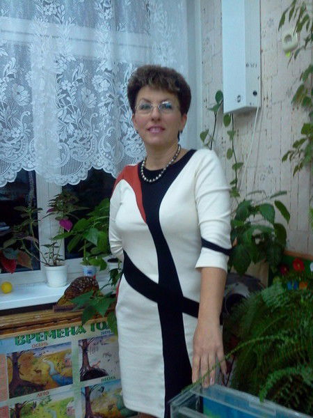 Елена Головачева