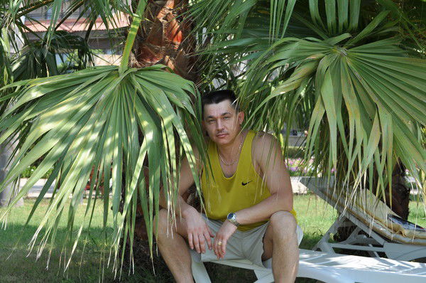 Анатолий Наумов