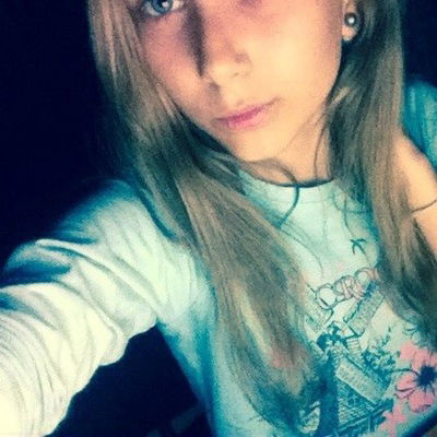 Юля Суменко