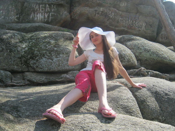 Камила Гулиева