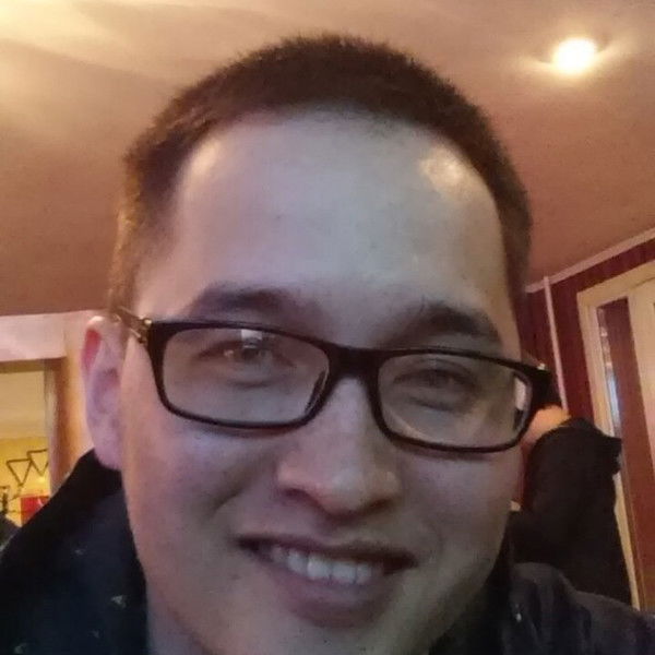 Женис Сагатов