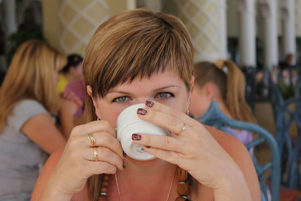 Оля Клубникина