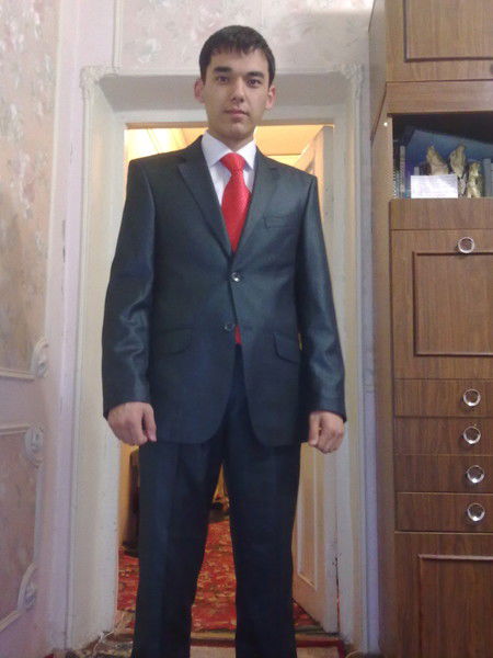 Музаффар Разаков