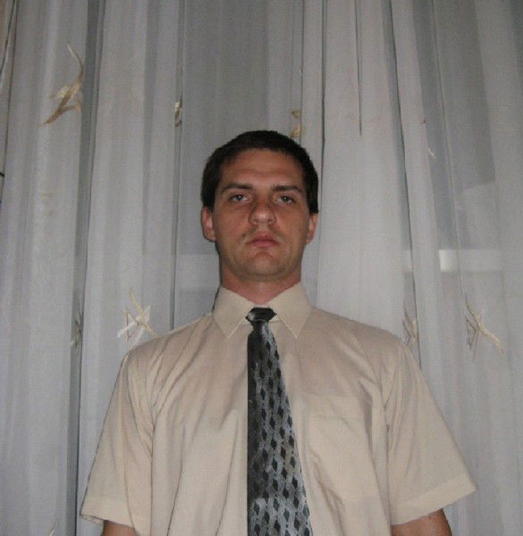 Евгений Чумаков