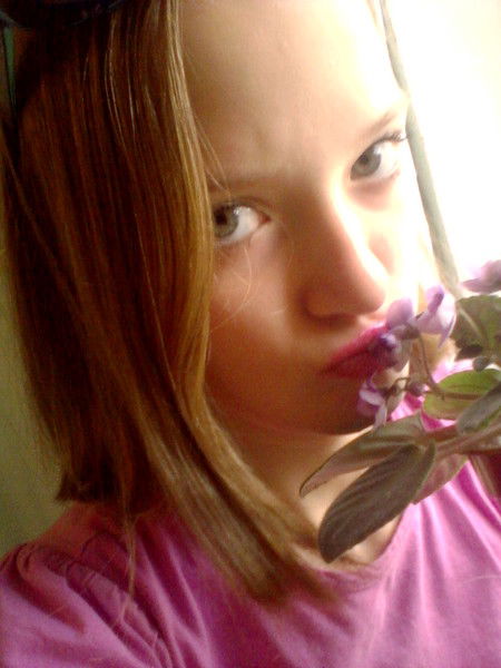 Анютка Устьянцева