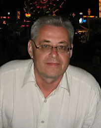 Александр Харитонов