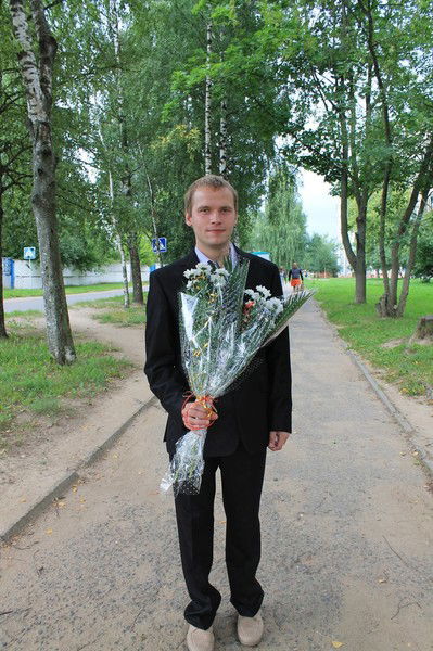 Руслан Озеров