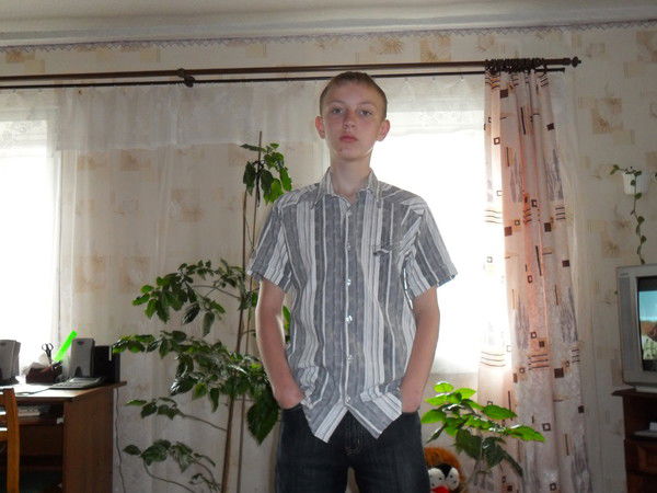 Андрей Бортник