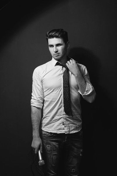 Павел Леонтьев