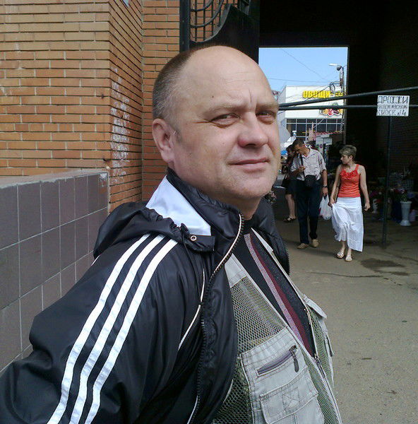 Олег Мельников