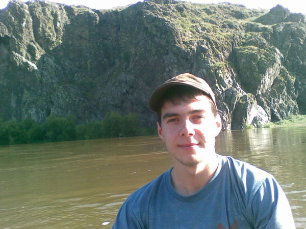 Максим Дубовик