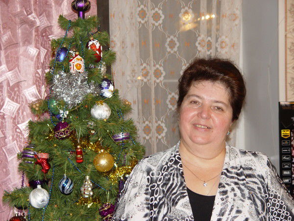 Любовь Стрельцова