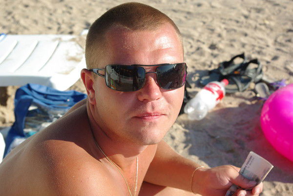 Максим Федотов