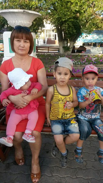 Арай Тапалова