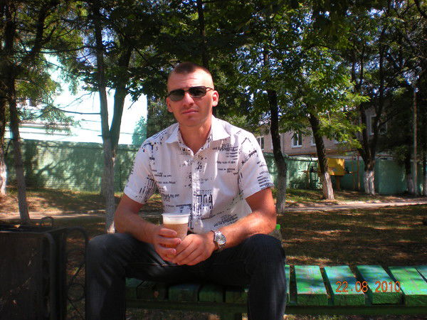 Дмитрий Саврин