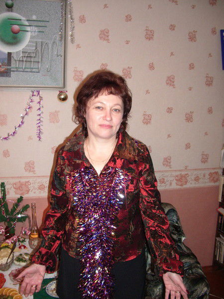 Лариса Аронова