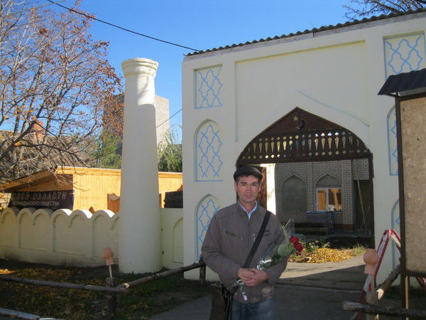 Нурбек Пулатов