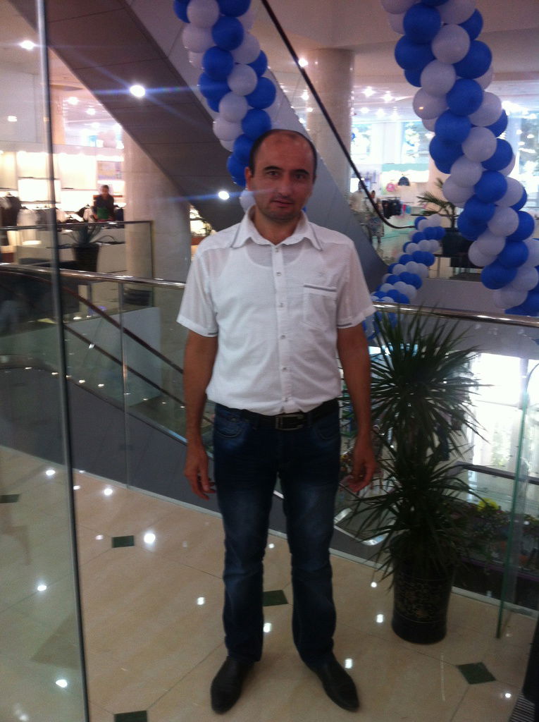 Алишер Абдурауфов