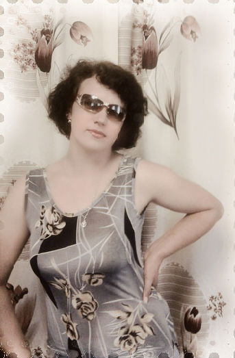 Алёнка Колосова