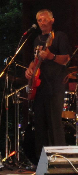 Евгений Мартынов