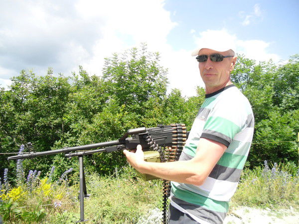 Анатолий Долгов