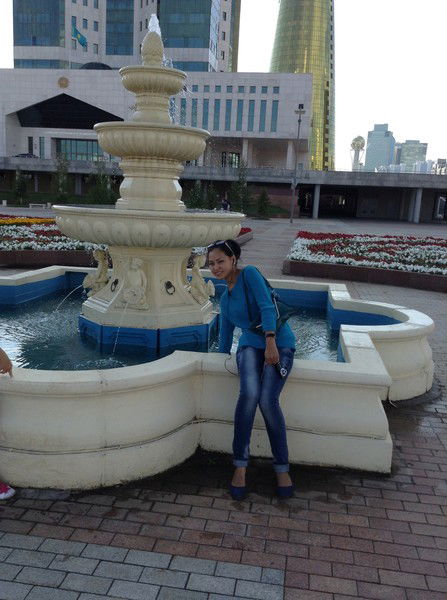 Назерке Сугурова