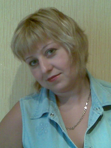 Алла Левина