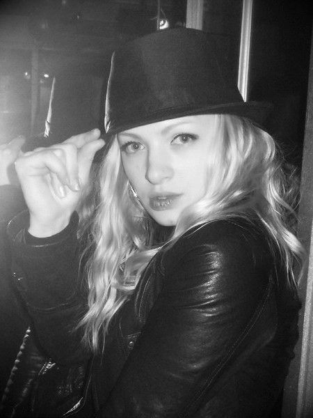 Anastasia Чапленко(Chzhon)