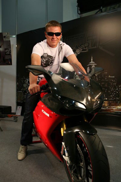 Олександр Каландирец