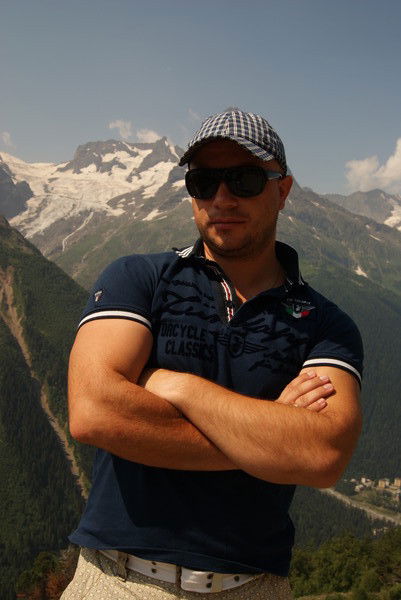 Дима Дронов