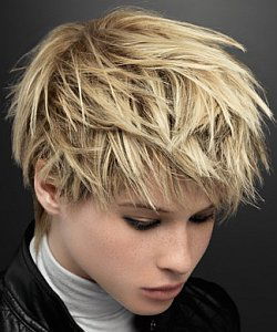 Анна Сандулеева