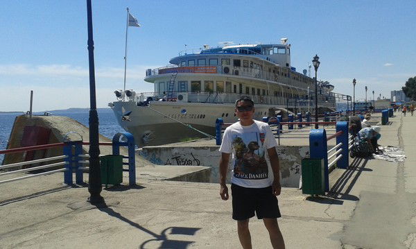 Данияр Асаинов