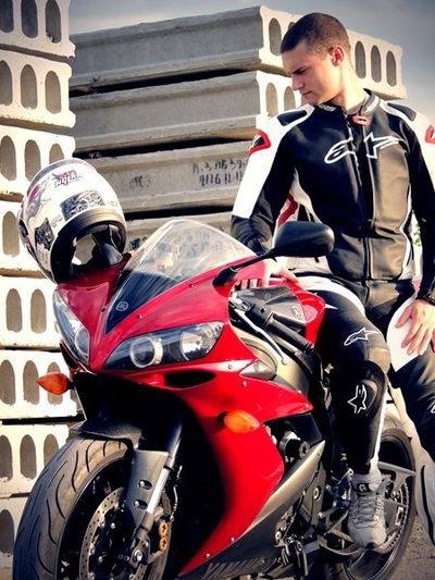 Рустам Кодиров