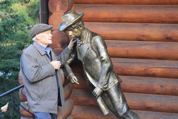 Юрий Капотов