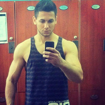 Руслан Асланов