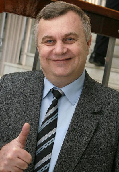 Нани Константин