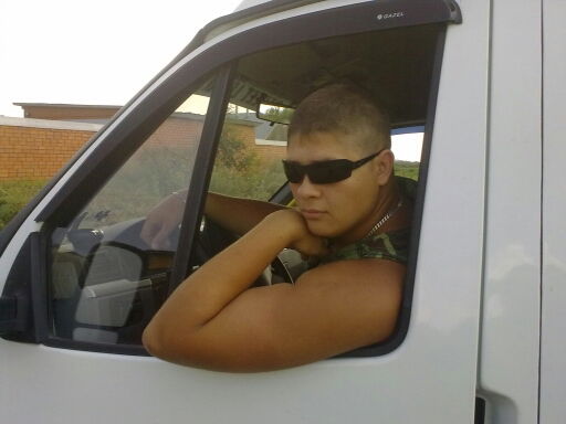 Никита Богомолов