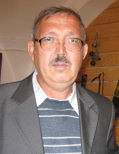 Василий Здрогов